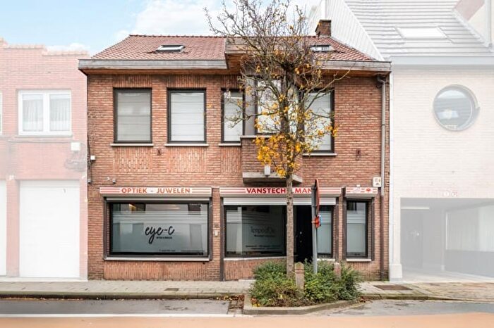 Stationsstraat, Ichtegem : Maison 1 pièce à vendre