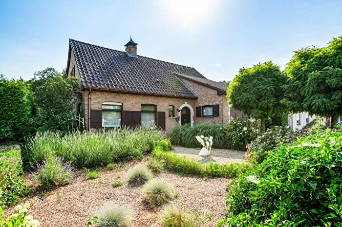 Maison 13 pièces à vendre à Bethaniënlei, Zoersel