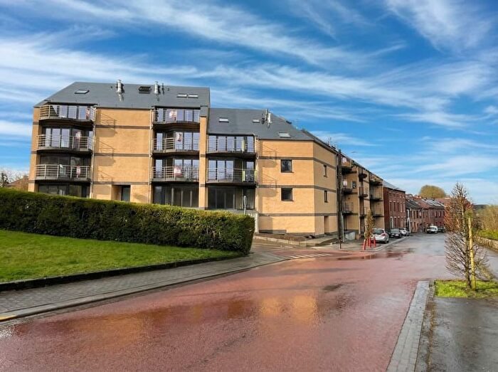 Rue de la Station, FONTAINEL'Evêque - Appartement à vendre