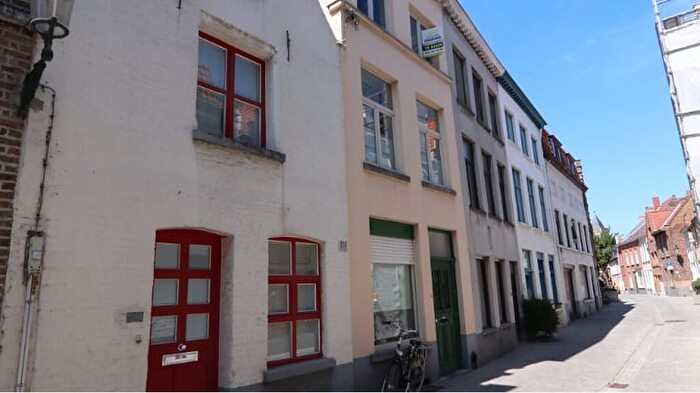 Maison 9 pièces à louer à Moerstraat, Brugge