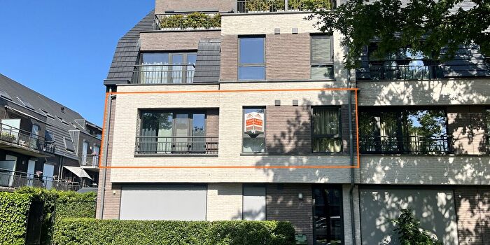 Appartement 3 pièces à Vinklaan, Brasschaat, à louer
