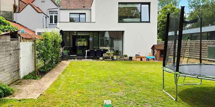 Baron Ruzettelaan, Assebroek - Maison 4 pièces à vendre
