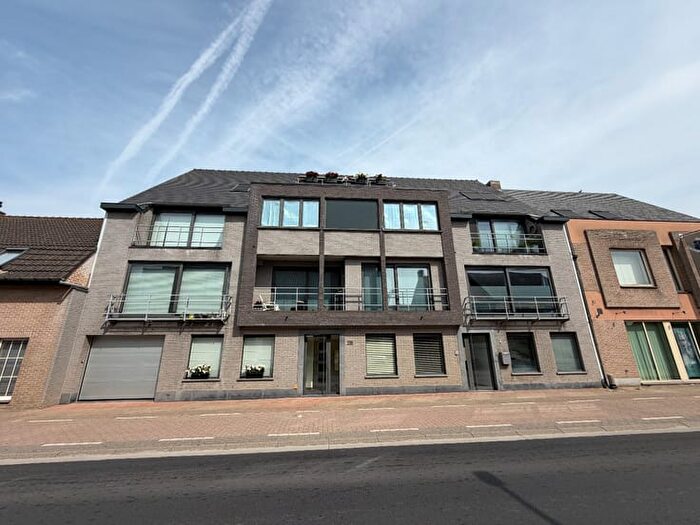 Appartement 1 pièce à louer - Jonkershovestraat, Houthulst