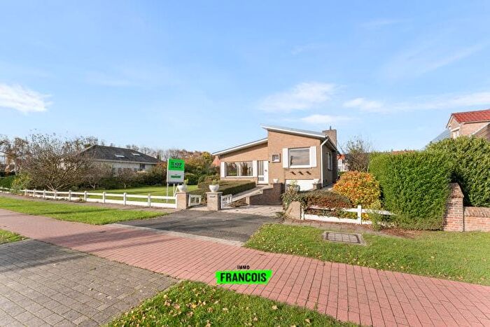 Maison 4 pièces à Zeebruggelaan, Blankenberge, à vendre