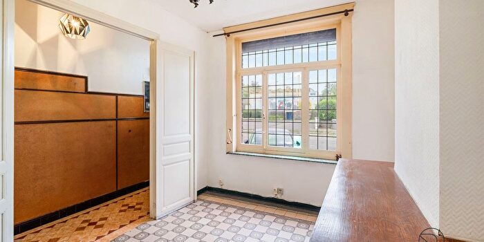 Maison 2 pièces à Chaussée Gabrielle Richet, Lessines, à vendre