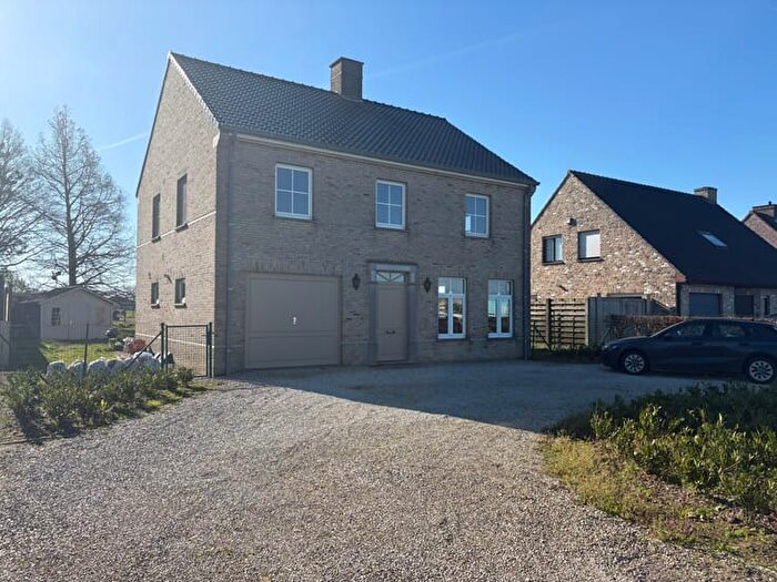 Tieltsesteenweg, Aalter : Maison 4 pièces à louer