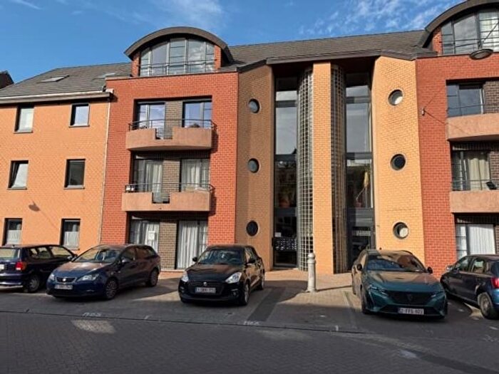 Avenue de Haussy, Manage : Appartement 2 pièces à vendre