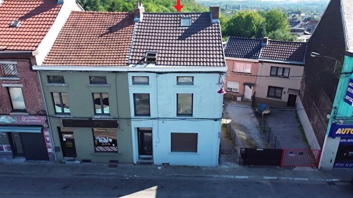 Maison 5 pièces à vendre à Chaussée de Lodelinsart, GILLY