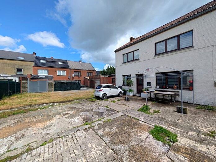 Maison 2 pièces à vendre - Rue du Cortonnoy, VELAINESURSAMBRE
