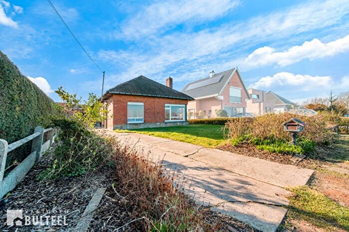 Maison 5 pièces à vendre - Omloopdreef, Belsele