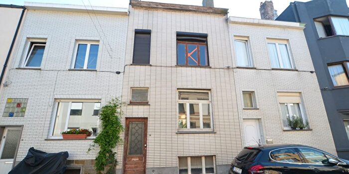 Maison 4 pièces à Duivenhokstraat, Oostende, à vendre