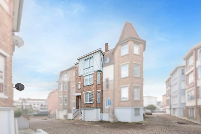 Maison 5 pièces à Clos Normandstraat, De Panne, à vendre