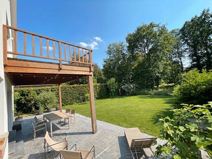 Avenue Champel, RhodeSaintGenèse : Maison 4 pièces à vendre