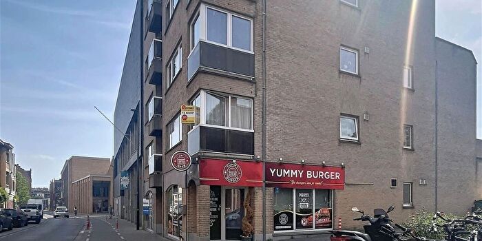 Appartement 3 pièces à vendre à Leenstraat, Roeselare