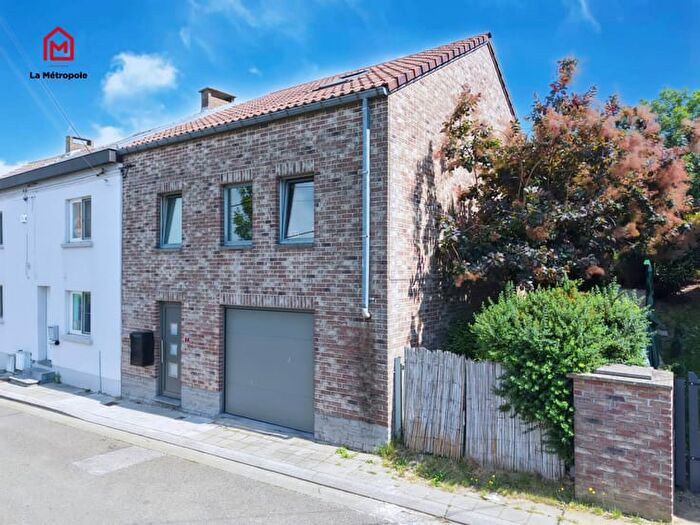Rue Dassonville, Fontainel'Evêque ForchieslaMarche - Maison 2 pièces à vendre