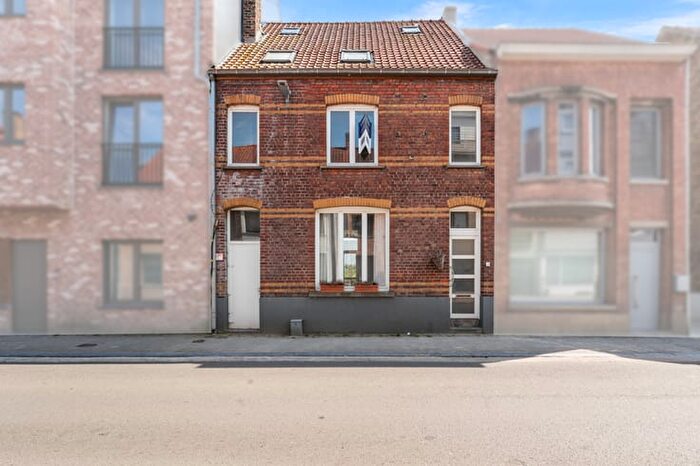 Maison 6 pièces à vendre - Ellestraat, Gistel