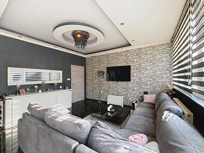 Appartement 3 pièces à vendre à Avenue de l'Europe, Charleroi