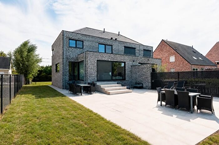Maison 15 pièces à vendre à Nieuwhofdreef, Maldegem