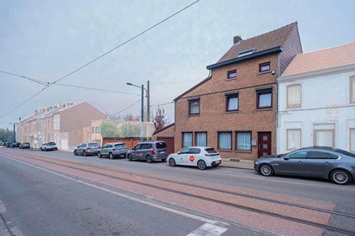 Faubourg de Bruxelles, Charleroi Gosselies - Maison 3 pièces à vendre