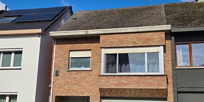 Maison 2 pièces à Oudstrijdersstraat, KapelleopdenBos, à vendre