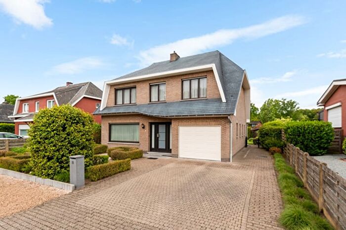 Maison 4 pièces à Bieshoeve, Zoersel, à vendre