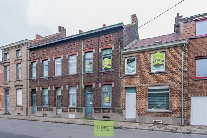Rue de Namur, Charleroi Gosselies - Maison 2 pièces à vendre