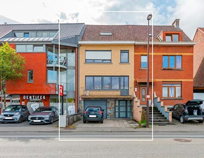 Maison 3 pièces à Hallesesteenweg, SintGenesiusRode, à vendre