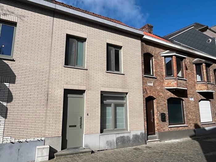 Halve Maanstraat, GISTEL : Maison 3 pièces à vendre