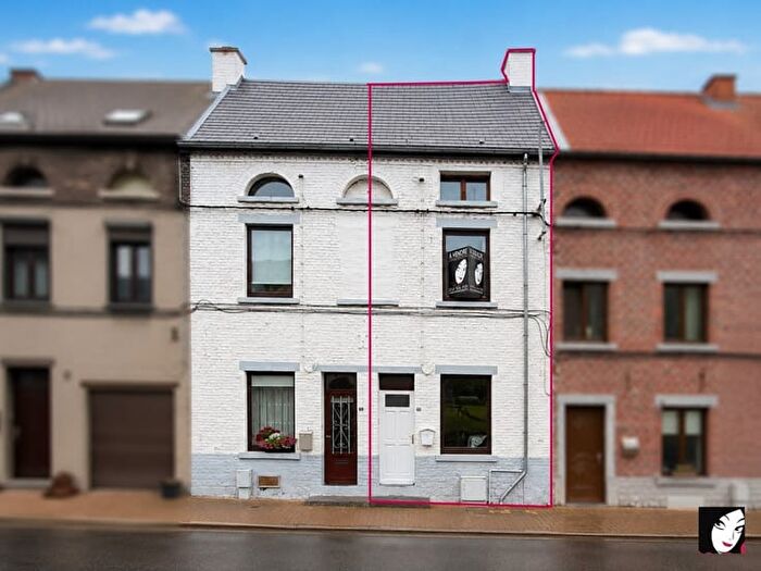 Maison 2 pièces à Rue d'Oignies, AISEAU, à vendre