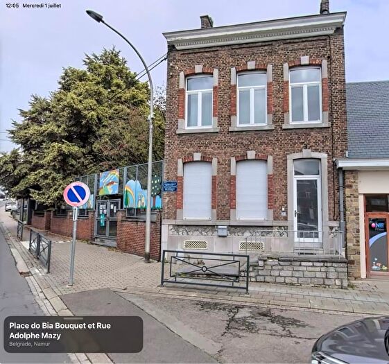 Place Do Bia Bouquet, Namur Belgrade : Maison 4 pièces à louer