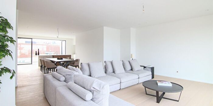 Rijselsestraat, Kortrijk - Appartement 3 pièces à vendre