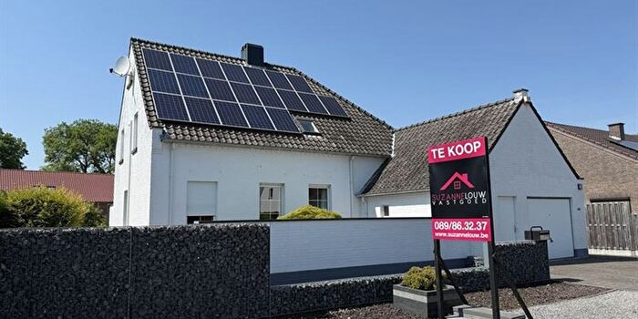 Maison 3 pièces à Waterlozeweg, Neeroeteren, à vendre