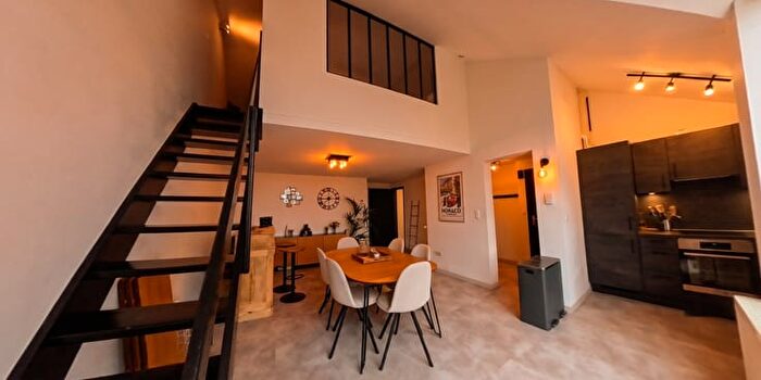 Rue Du Seigneur, Manage : Appartement 2 pièces à vendre