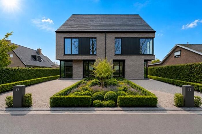 Maison 5 pièces à Francisca Pecsteenlaan, Maldegem, à vendre