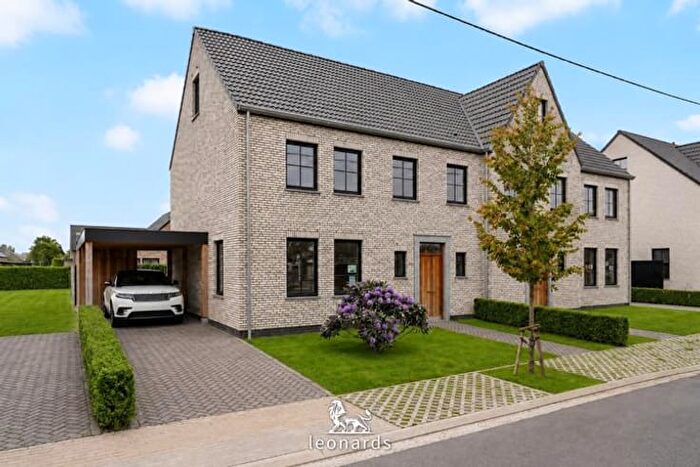 Maison 5 pièces à vendre à Zilverbergstraat, Waregem