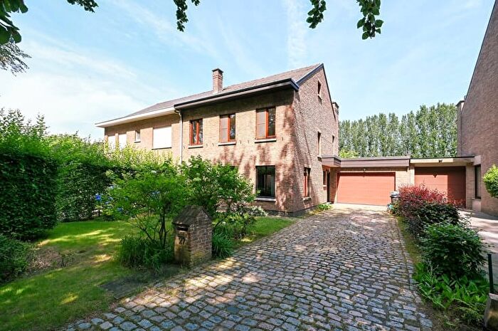 Emmalei, BRASSCHAAT : Maison 3 pièces à louer