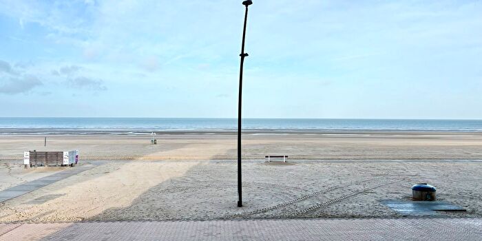 Zeedijk, De Panne : Appartement 2 pièces à vendre