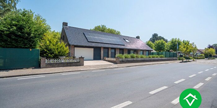 Maison 4 pièces à vendre - Bruggestraat, Eernegem