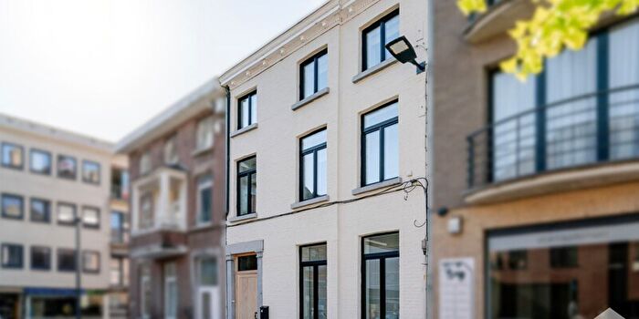 Tiensesteenweg, SintTruiden : Maison 3 pièces à vendre