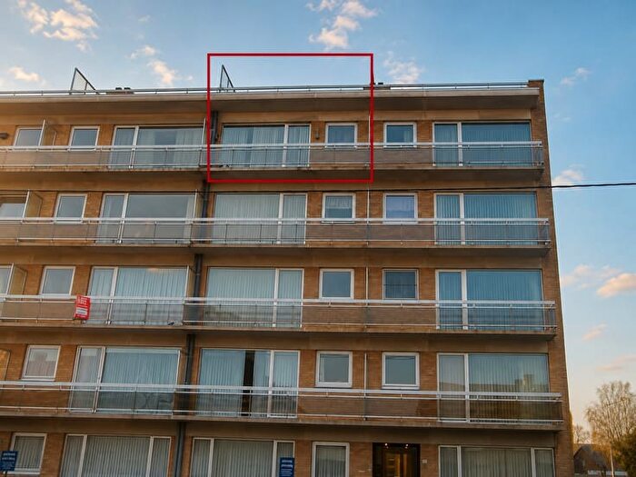 Appartement 9 pièces à vendre - Rumbeeksesteenweg, Roeselare