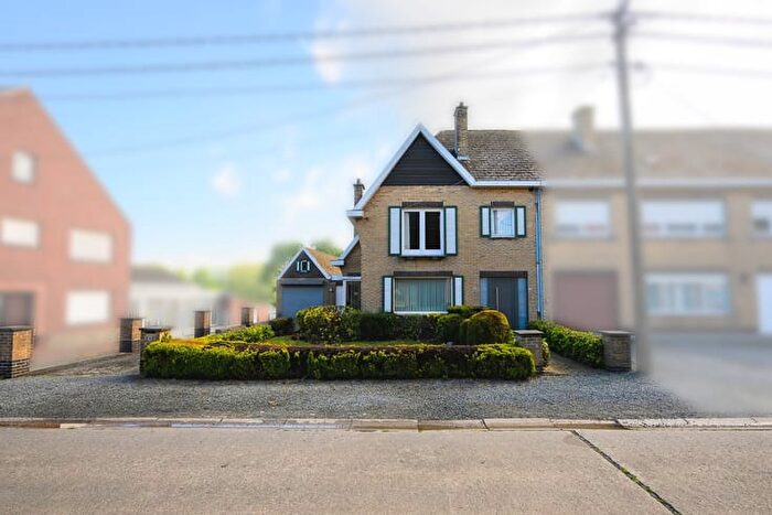 Maison 4 pièces à Peperstraat, OOSTERZELE, à vendre