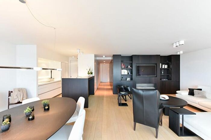 Appartement 3 pièces à Albertplein, het Zoute, à vendre