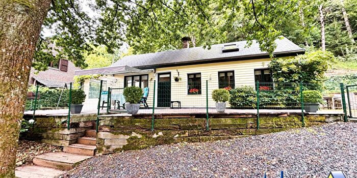 Val du Pierreux, La RocheenArdenne - Maison 2 pièces à vendre