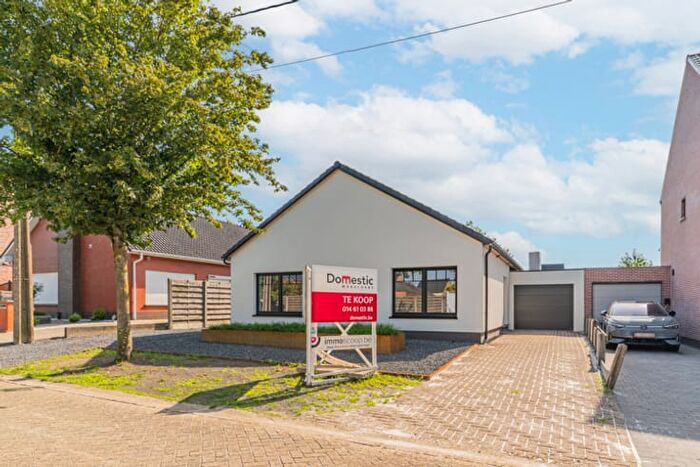 Daliastraat, Beerse : Maison 4 pièces à vendre