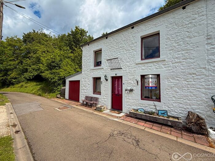 rue Revers des Roches, Petigny : Maison 7 pièces à vendre