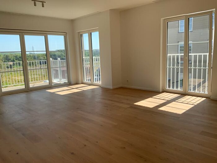 Rue Paul Pilloy, CourtSaintétienne : Appartement 2 pièces à louer