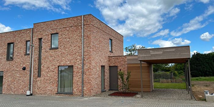 Maison 3 pièces à Lange Voorstraat, Opglabbeek, à vendre