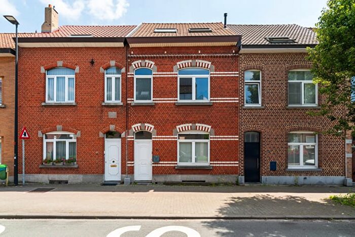 Maison 12 pièces à vendre à Georges Wittouckstraat, SintPietersLeeuw