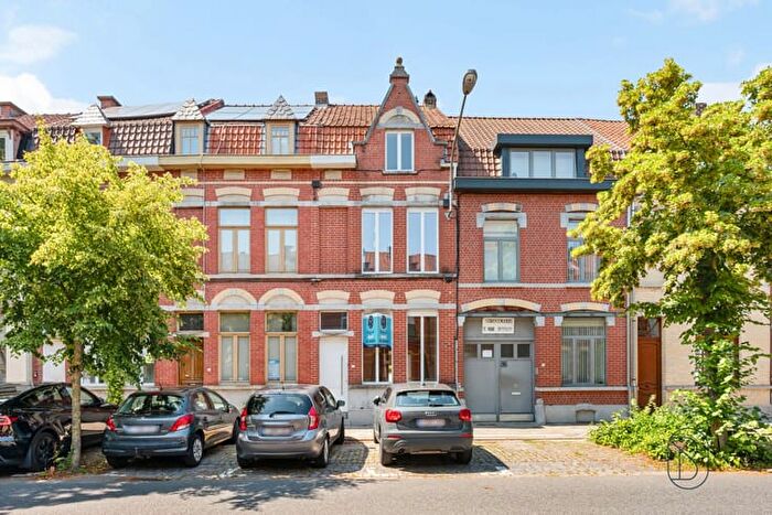 SintRochuslaan, Kortrijk : Maison 3 pièces à vendre