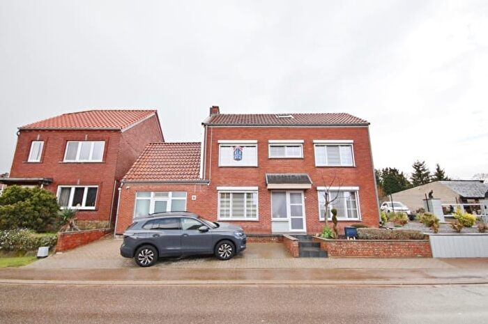 HalmaalDorp, SintTruiden : Maison 15 pièces à louer
